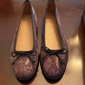 AEROSOLES Textured black Flats with Bow